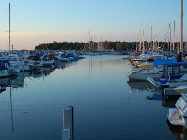 Port Elgin (Saugeen Shores) - Open Book Explorer Tours